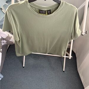 Casual Green cropped T-Shirt